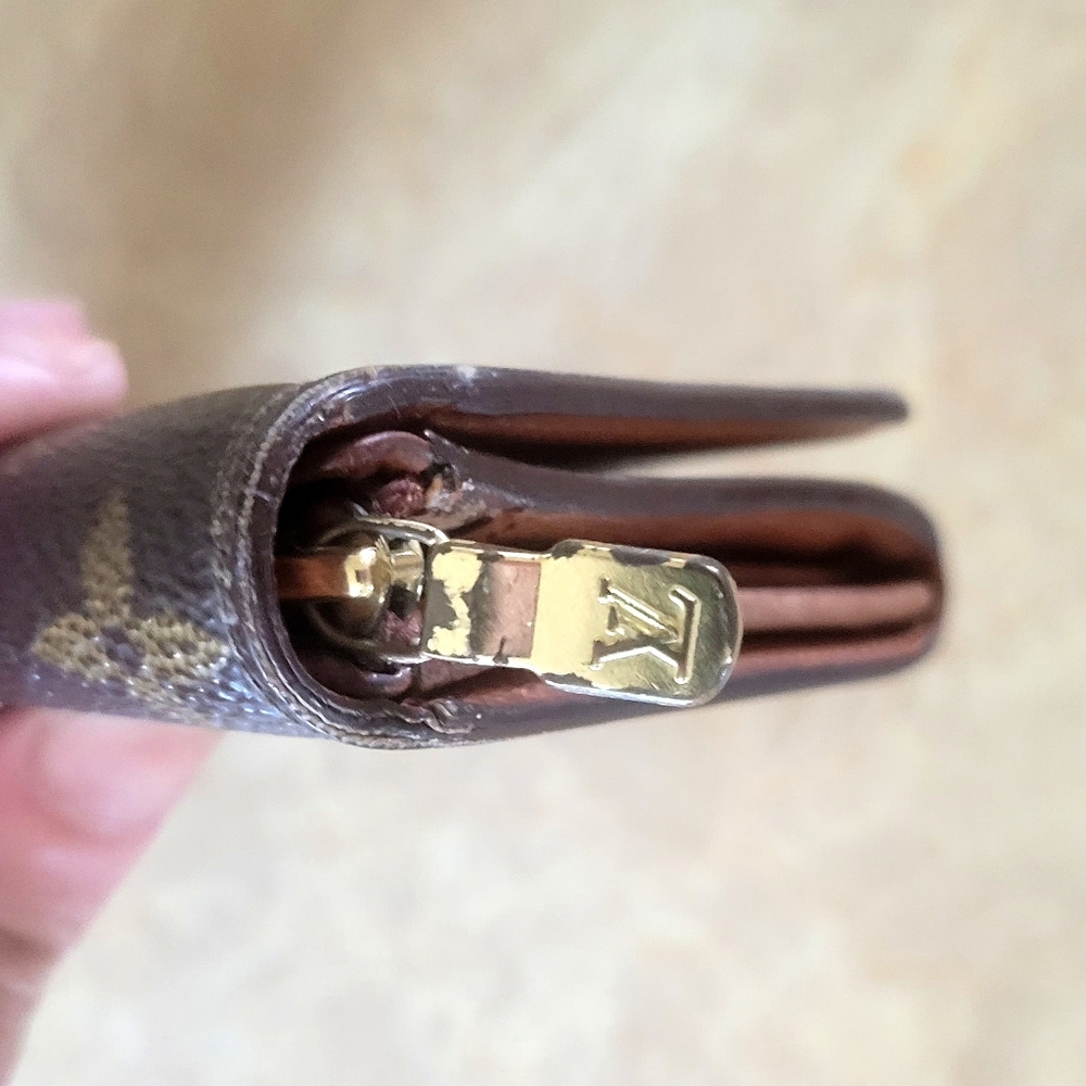 Louis Vuitton Portefeuille Sarah Monogram Wallet - Picture 9 of 11